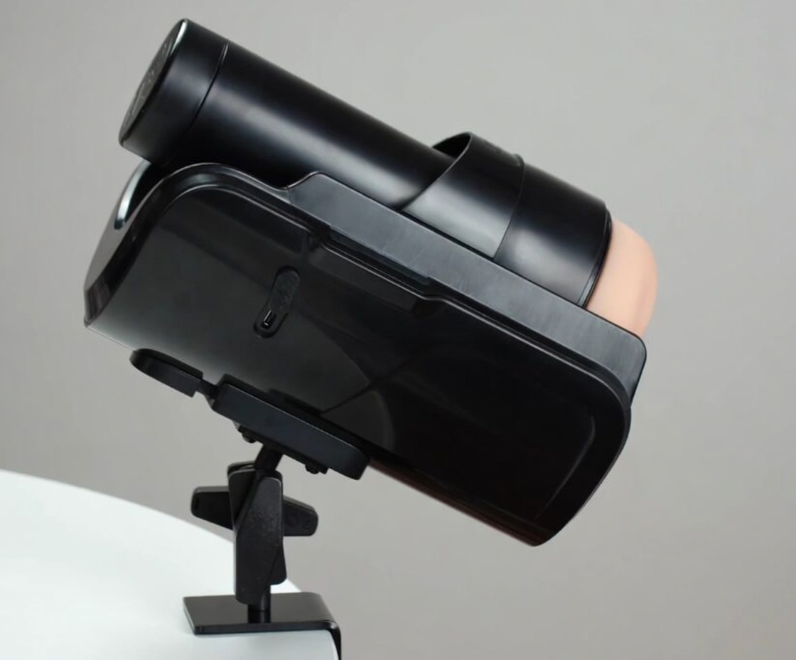 KEON 2 in its mount attached to a desk