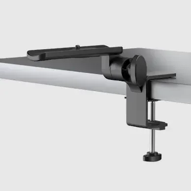 Solace pro in moving diagram of how to connect its mount to a desk
