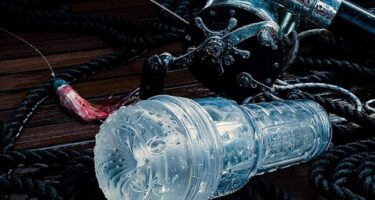 Fleshlight GO Torque Ice: Fleshlights Sleekest Travel Buddy