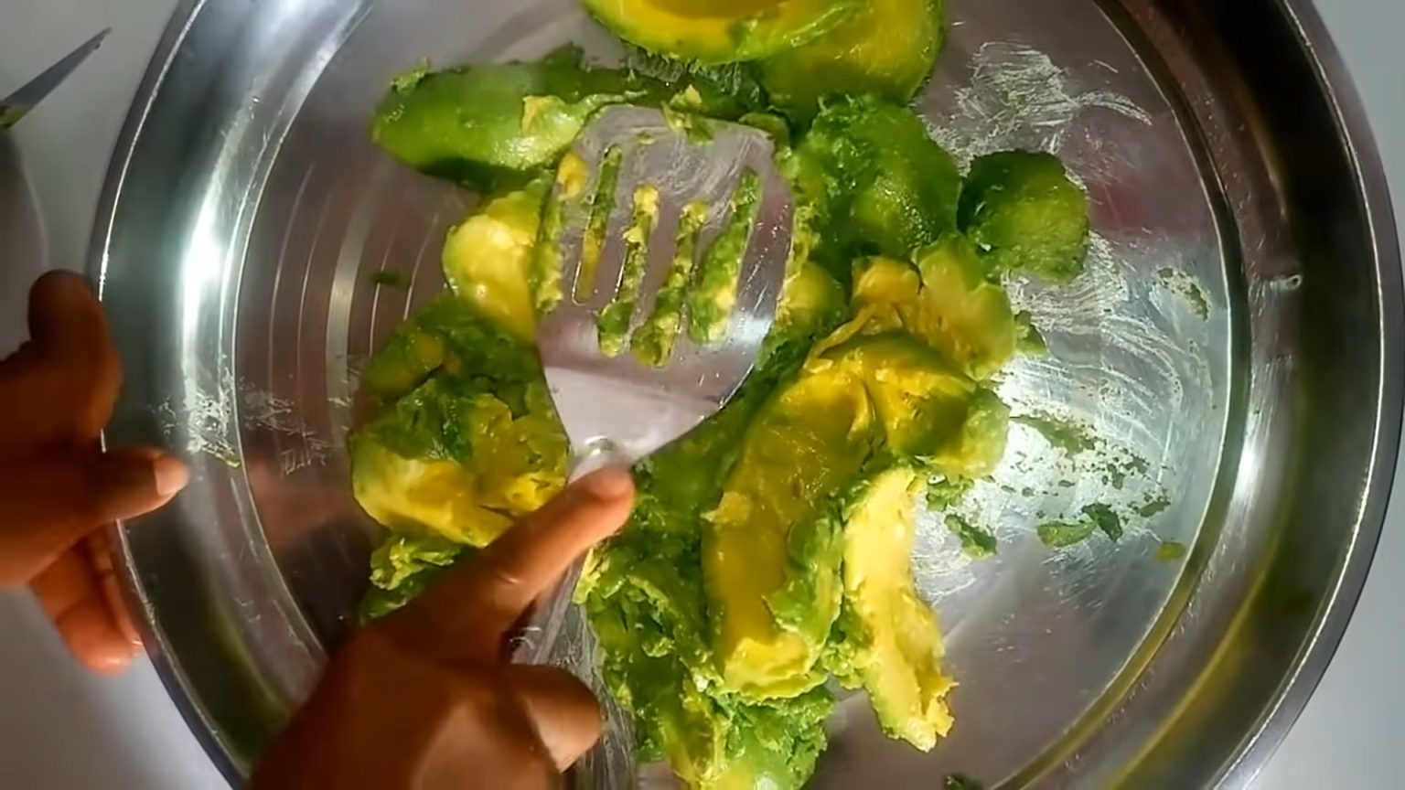 How to Make a Homemade Oil Based Lube 7 DIY Recipes Men's Pleasures