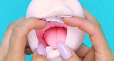 Magic Eyes Mouth of Truth: The Original Classic Onahole